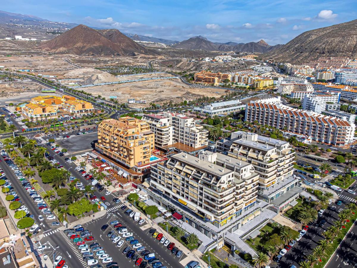 Los Cristianos - Views And Spacious Valdes Center 1 - As De Casas Zewnętrze zdjęcie